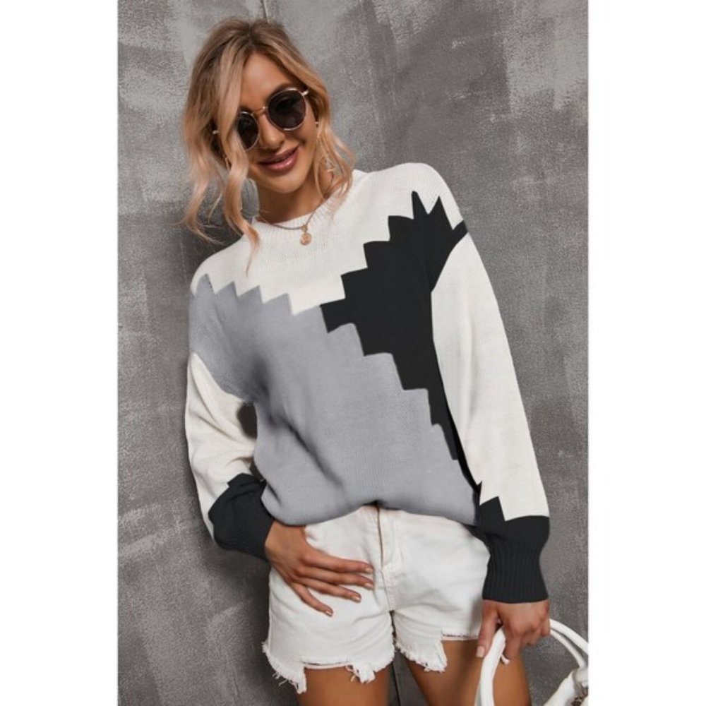 Color Block Dropped Shoulder Knit Pullover - Picture 6 of 12